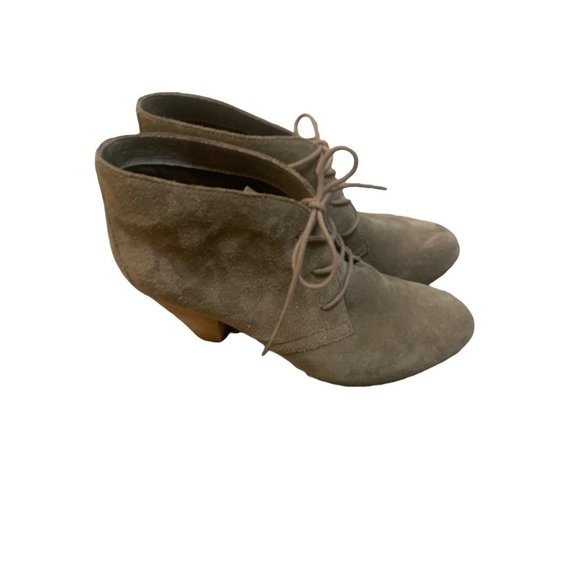 -ALDO Tan Suede Lace Up/Tie Up Almond Toe Block Heel Bootie-Size 7 - Picture 2 of 15